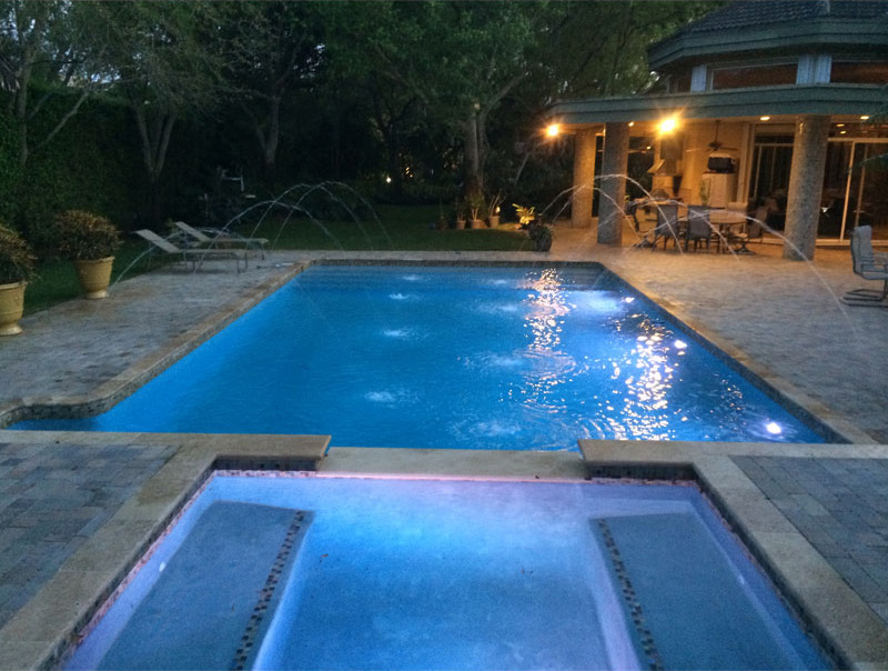 Pool lighting installation